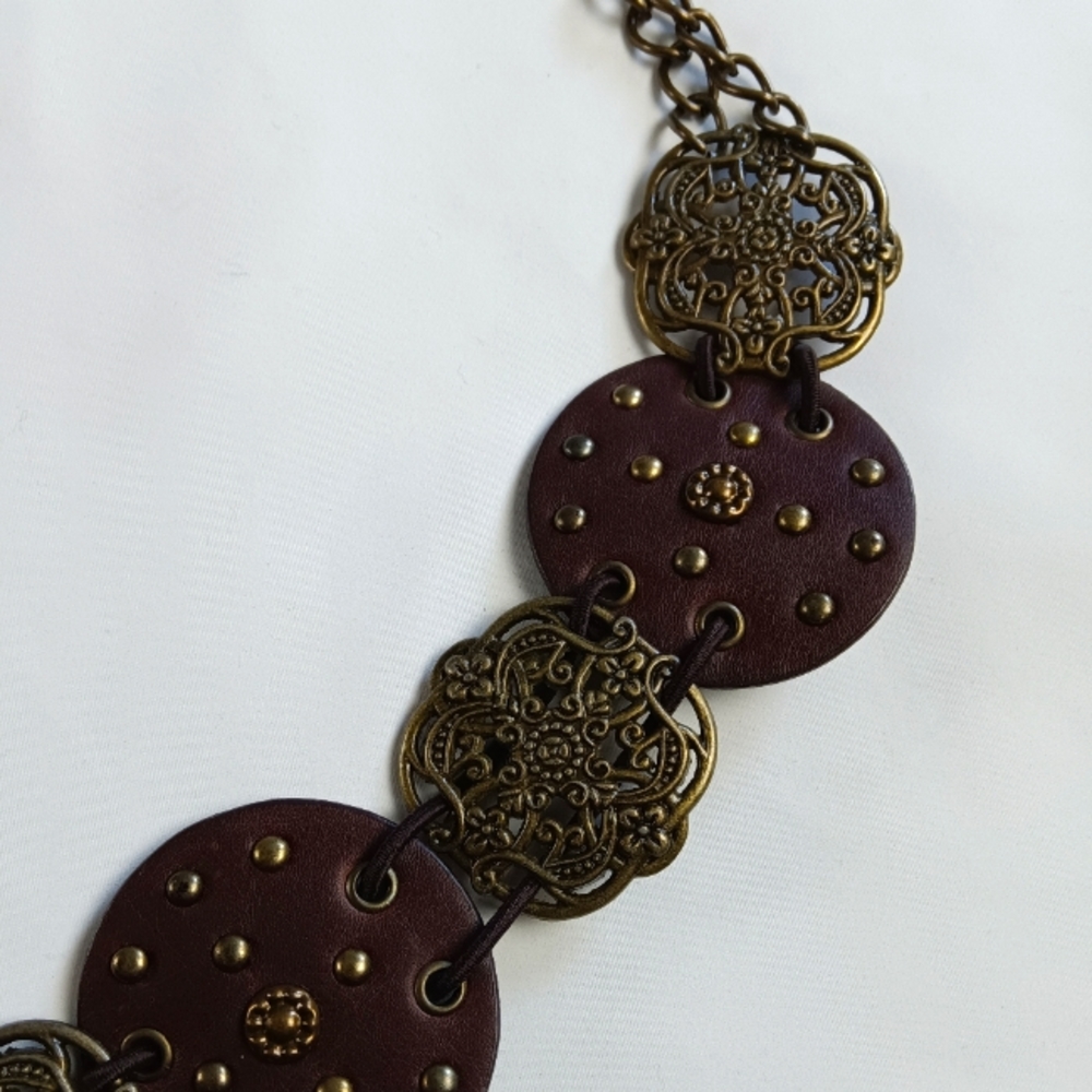ML Women's Belt. - Picture 4 of 10